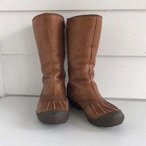 UGG duck boots/snow boots